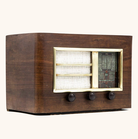 Vintage 1940s Radio