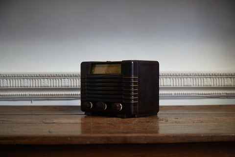 Phillips Vintage 1950s Radio